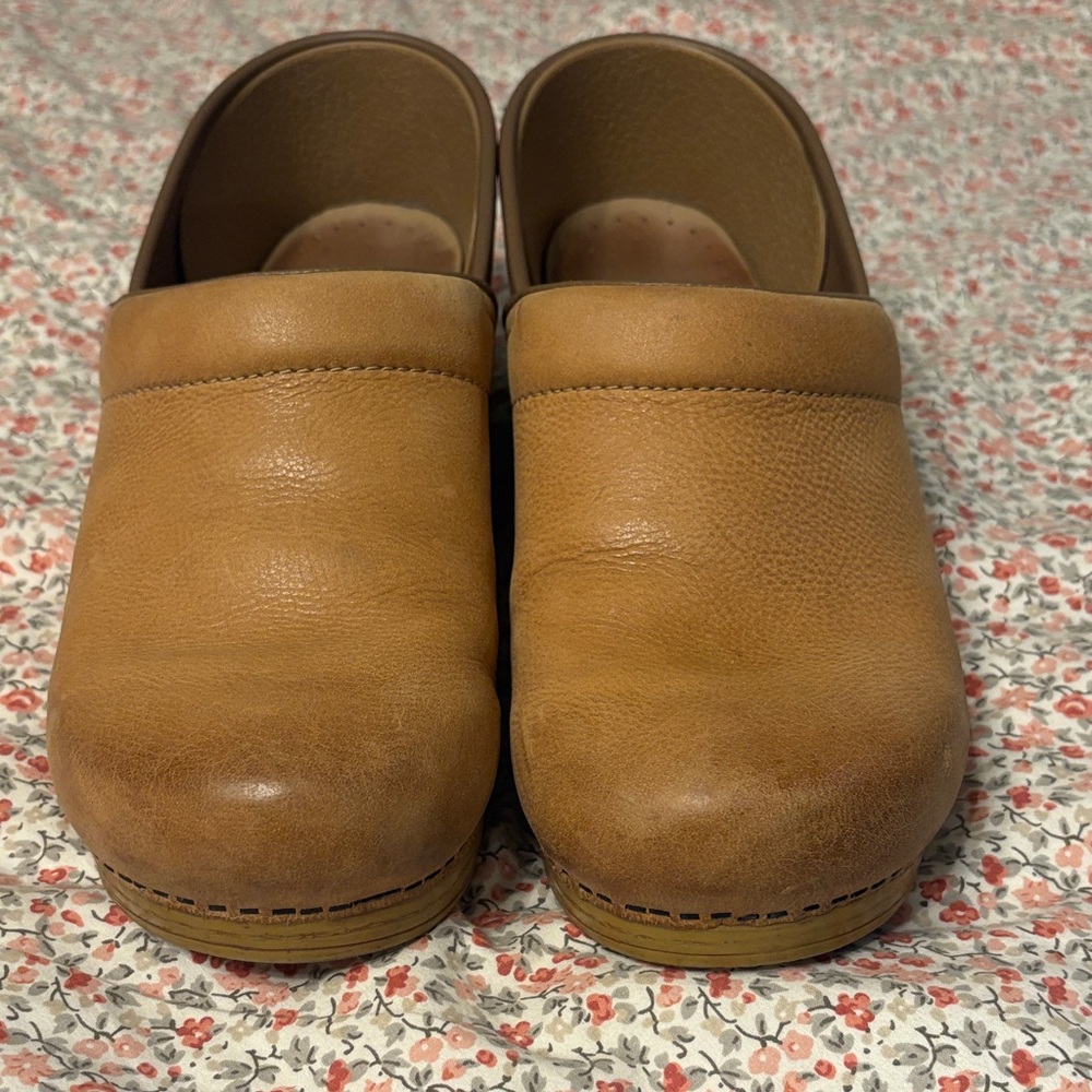 Dansko Women's Distressed Honey Leather Mules